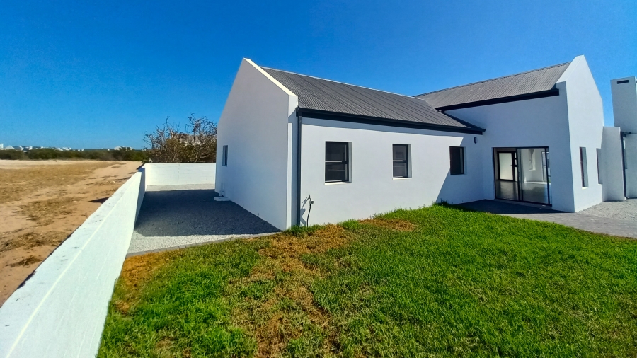 3 Bedroom Property for Sale in Brittania Beach Estate Western Cape